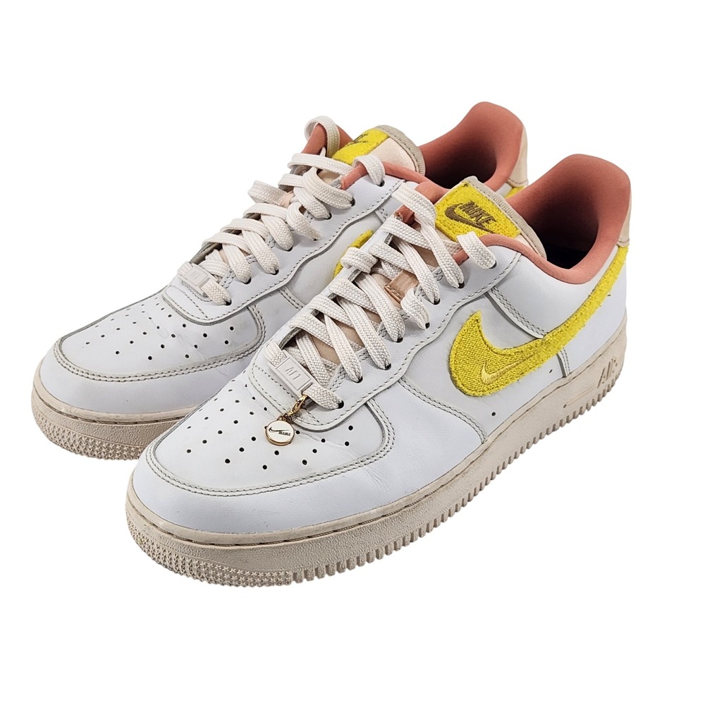 Nike Air Force 1 Low Mama Womens 9.5 White Yellow DV2183-100 Terry Swoosh